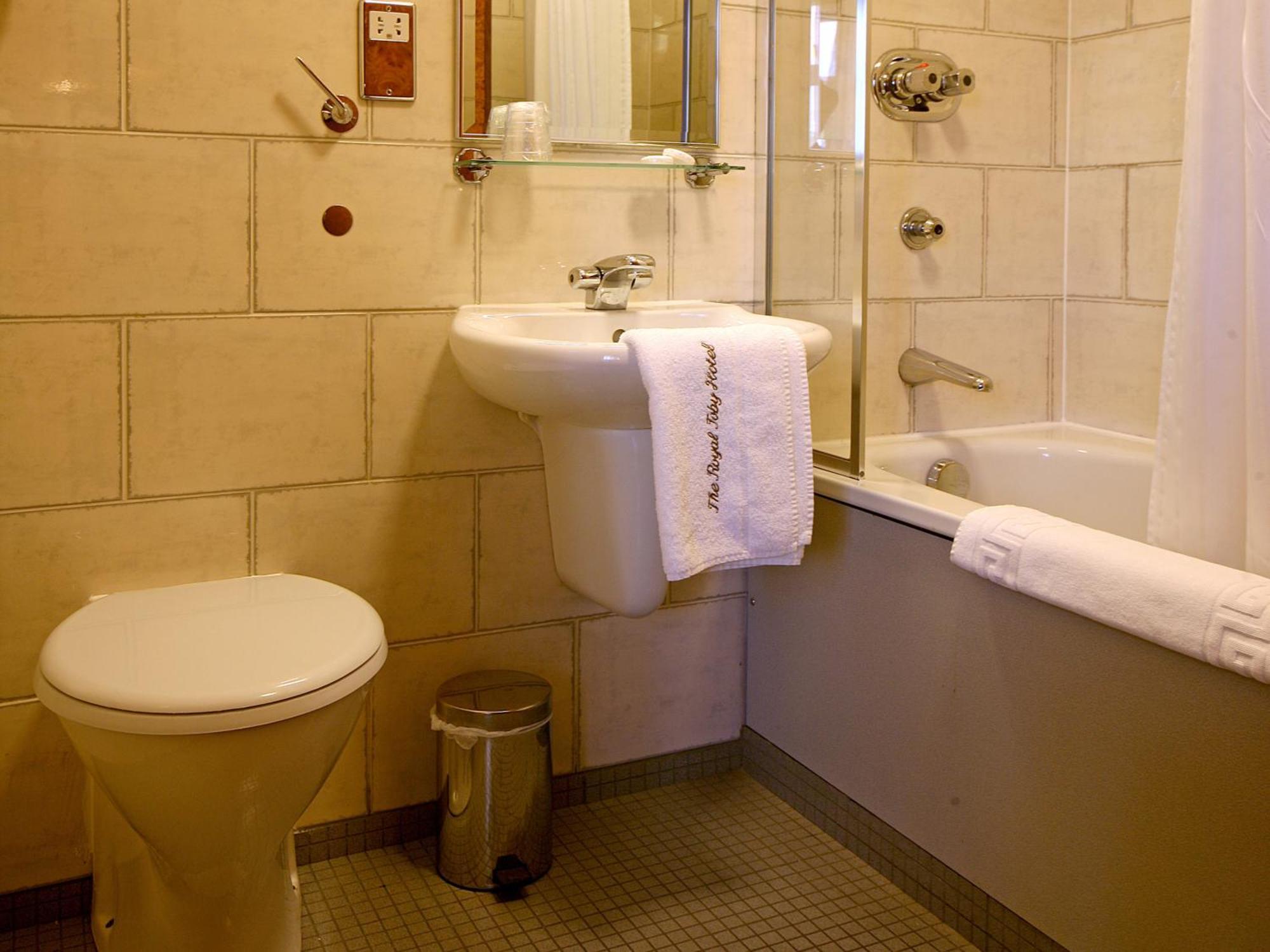 The Royal Toby Hotel Рочдейл Екстериор снимка