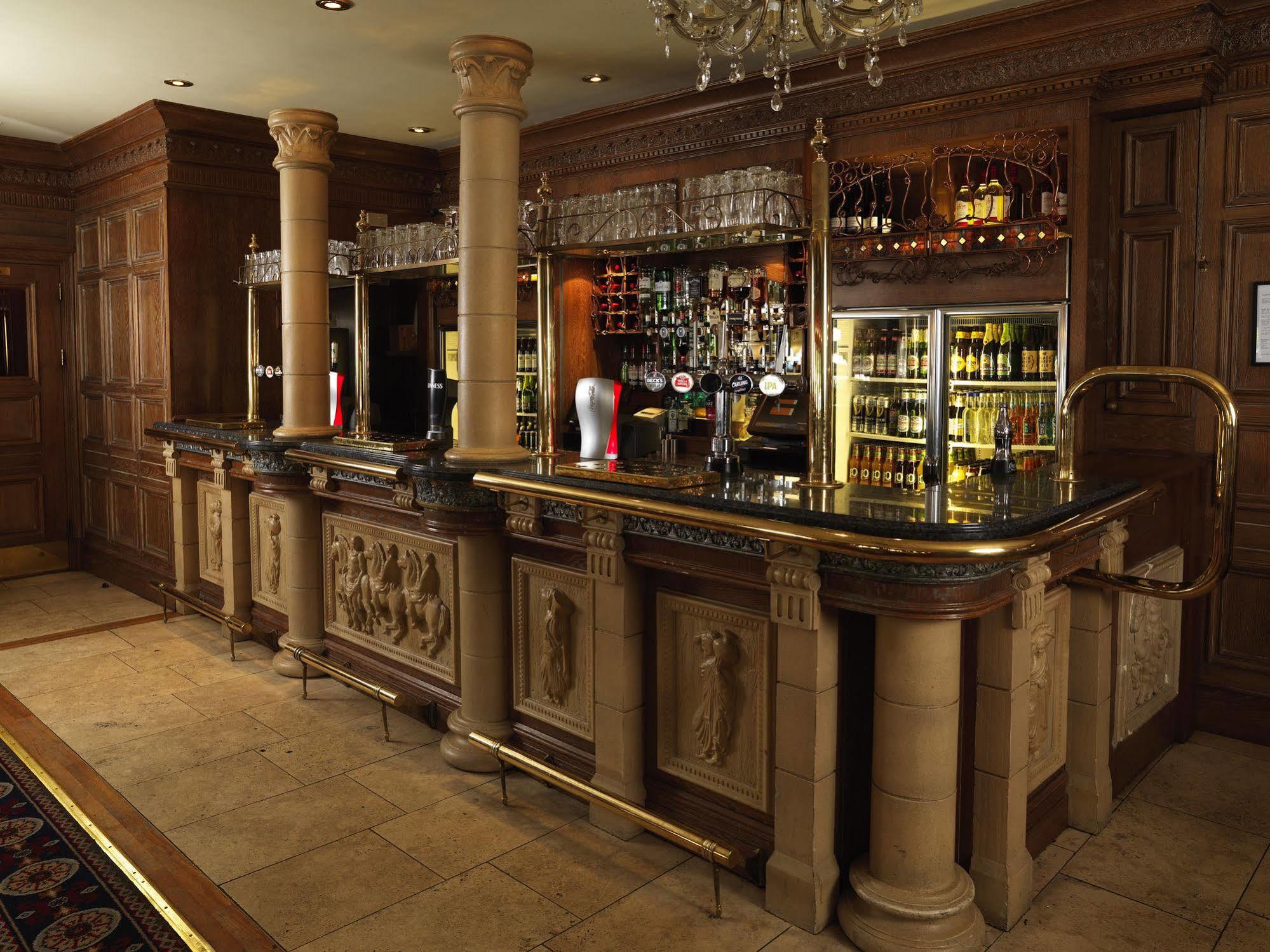 The Royal Toby Hotel Рочдейл Екстериор снимка
